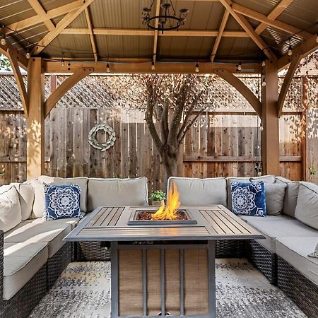 Brand New Listing - Windsor “Winetopia” Getaway Kültér fotó
